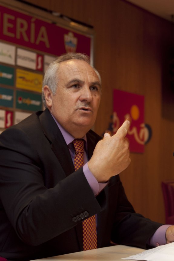 Alfonso García habló de medida 'desproporcionada' y de diferente rasero porque a la UD la FIFA no le ha dado respuestas a los casos denunciados con anterioridad.