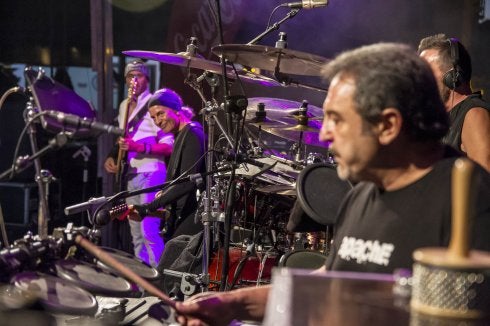 Los Apache no defraudaron en el esperado concierto de Pradollano, donde demostraron que sus versiones son difíciles de igualar.