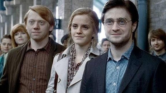 ¿Ron y Dumbledore eran la misma persona? 5 teorías impactantes sobre ‘Harry Potter’