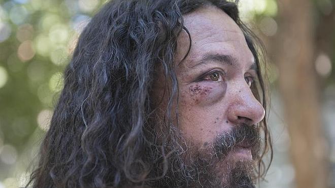 Vídeo: Así fue la brutal agresión a Marcos, el indigente de la Chana