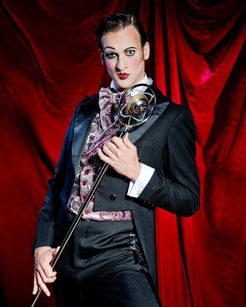 «Coso muy bien y me encanta ir a comprar telas»