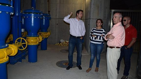 Reparan los daños que el temporal causó en los accesos a las presas de Béznar y Rules