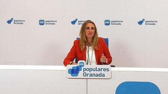 El PP denuncia que la Junta cubre "la mitad de las plazas" en las oficinas de Empleo en Granada