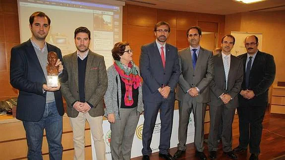 El rector de la UJA defiende el "enorme potencial" de la Ingeniería de Geomática y Topografía