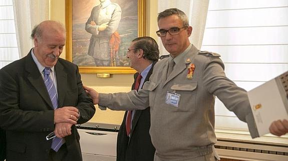 El seleccionador nacional Vicente del Bosque, hoy en la Academia General Militar de Zaragoza.