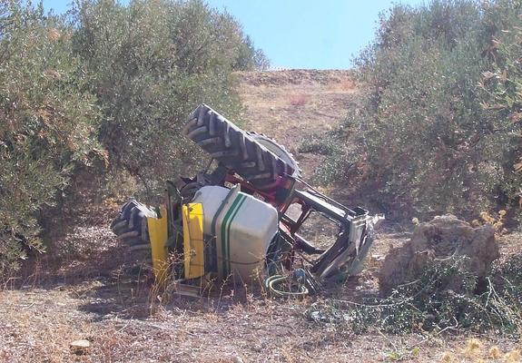 Los vuelcos de tractor, entre las principales causas de siniestralidad mortal en el olivar. 