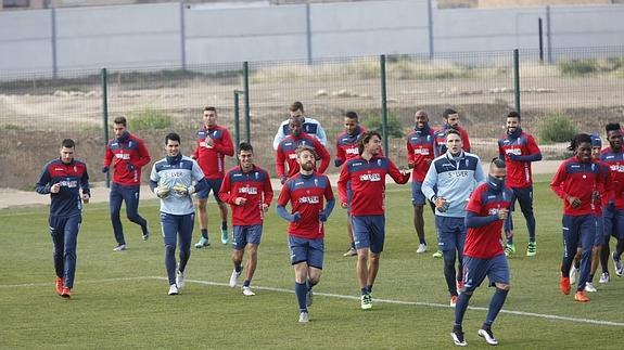 Barral entra en la lista ante el Villarreal