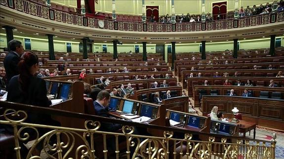 Los diputados gastaron 608.000 euros en viajes en el último trimestre de 2015 pese a las Cortes disueltas