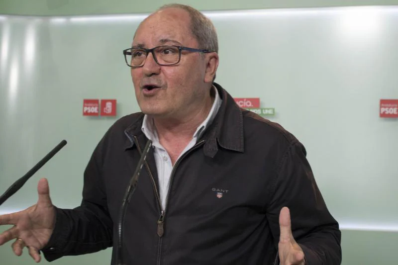 PSOE y Ciudadanos cierran en Madrid y Andalucía un acuerdo para desbancar al PP de la Alcaldía de Granada