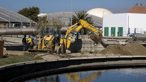 Fotografía de archivo de los trabajos de ampliación de la depuradora de El Bobar. 