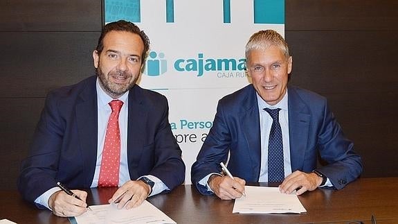 Cajamar facilitará crédito a 328 cooperativas del transporte