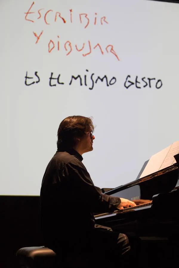 El pianista Juan Carlos Garvayo, durante su interpretación.