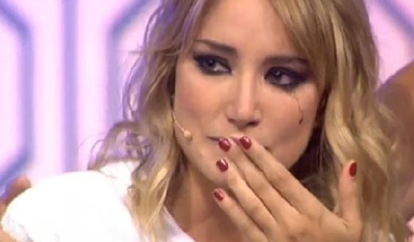 Las lágrimas de Alba Carrillo emocionan a la audiencia de 'Hable con ellas'