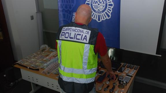 La Policía desarticula un entramado criminal especializado en asaltar viviendas deshabitadas