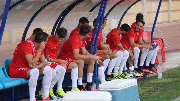 Osasuna alcanza un acuerdo con Quique a la espera del '9' de la UDA