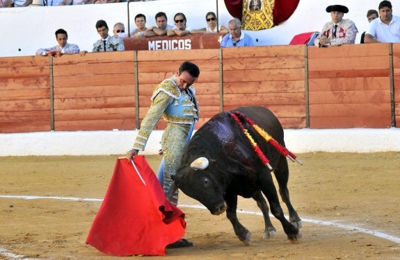 Derechazo del maestro de Chiva.