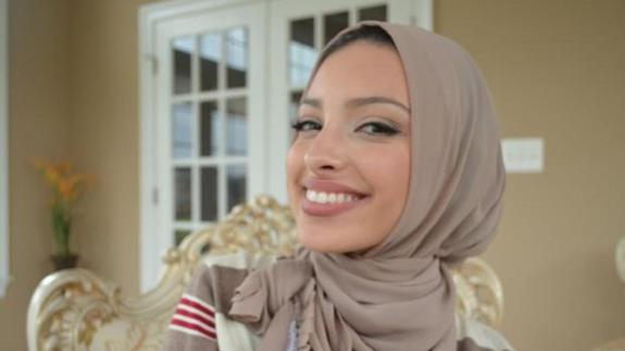 La primera mujer con 'hijab' en Playboy