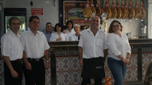 Bar Los Pipos: 40 años comiendo juntos