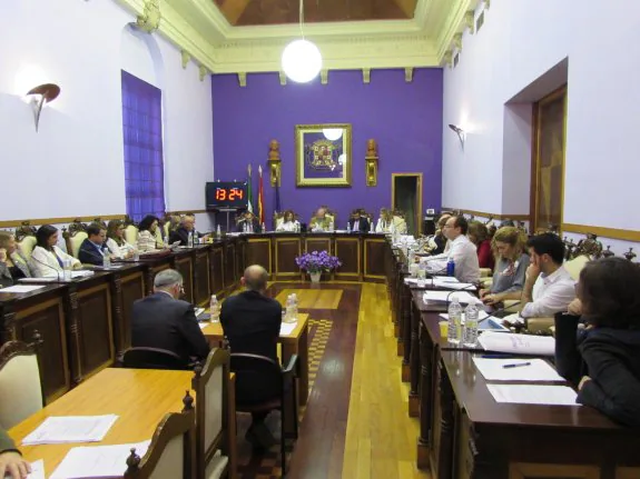 Pleno del pasado viernes del Ayuntamiento, que volverá a reunirse la semana próxima.