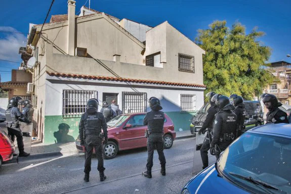 Casa desalojada en la calle Ceuta de la barriada de La Paz.