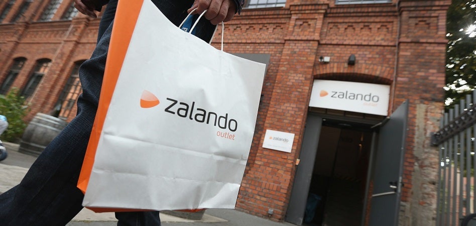 Regala lo mejor en moda esta navidad con los productos de Zalando