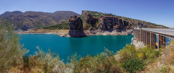 Vista del Pantano de Canales, unos de los que se ha visto más afectado por la sequía.