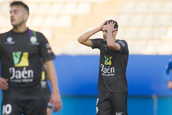 Airam, que jugó ante su exequipo, no estuvo nada acertado y pasó desapercibido sobre el césped.