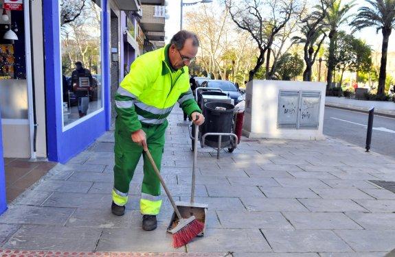 No se acercan posturas en Urbaser