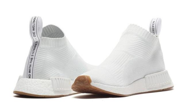 Adidas lanza unos calcetines para andar sin zapatos Ideal