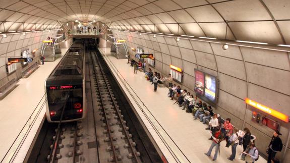 Un marroquí siembra el pánico en el Metro en Bilbao con gritos de 'Alá' y llamando a los pasajeros 'infieles'