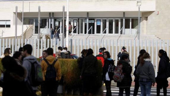 IES Las Fuentes, de Villena, donde sucedieron los hechos. 