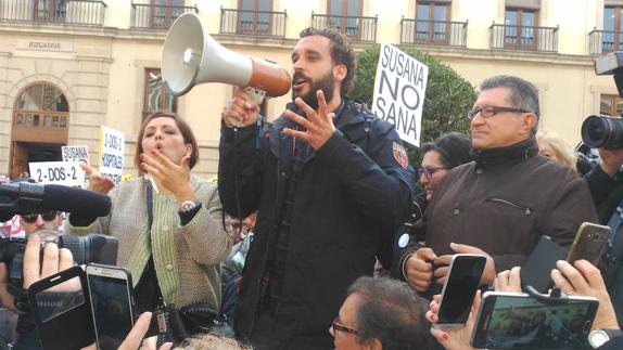 Candel pide un compromiso "por escrito" de dos hospitales completos