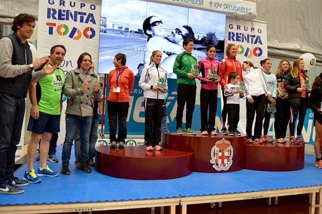La Media Maratón 'Ciudad de Almería' cumple su veinte aniversario con 4.600 corredores