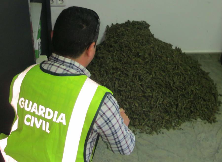 Detenidas cuatro personas tras una disputa por tres sacos con marihuana