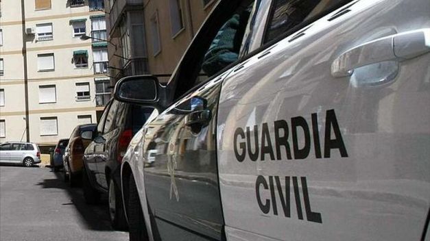 La Guardia Civil detiene a un hombre que disparó y mató a dos perros por "diversión"