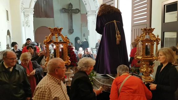 Besapié a Nuestro Padre Jesús Nazareno