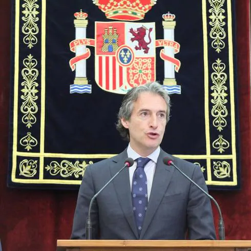 De la Serna promete el AVE a Almería en 2023
