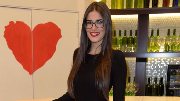 Lidia Torrent, camarera en 'First Dates' de vacaciones por México