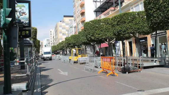 El Consitorio encarga un estudio para peatonalizar el Paseo de Almería