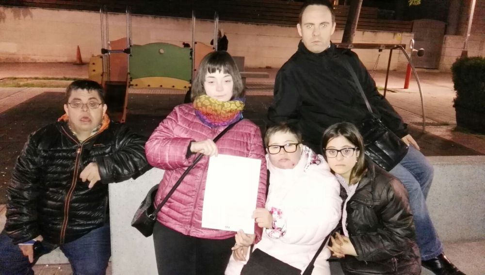 Un pub de Lleida impide la entrada a 14 jóvenes con síndrome de Down