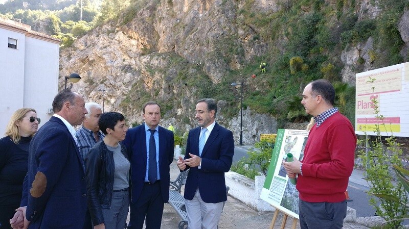 Arranca la segunda fase de la obra de emergencia para estabilizar la ladera de Otívar