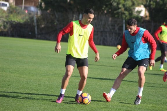 Quique González, que marcó el 2-2 ante el Real Zaragoza el pasado domingo, en un entrenamiento del equipo.