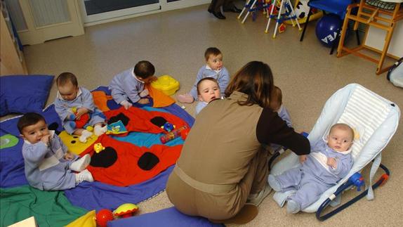 Hoy arranca la escolarización de niños de 0 a 3 años: documentos, plazos y procedemiento de admisión