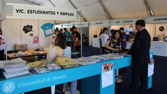 El Foro de Empleo acerca al campus la realidad laboral
