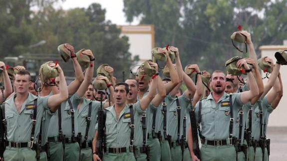 La Legión de Viator desfila en el Día de las Fuerzas Armadas