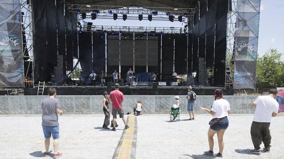 El Bull Music de Granada arranca 'manso'