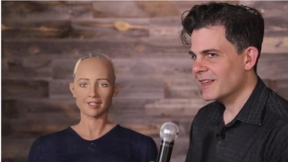 La robot humanoide que "podría hacer un mejor trabajo que Trump"