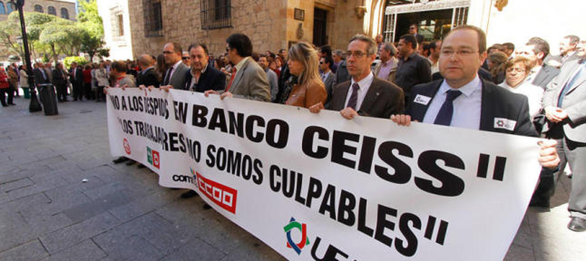 Los sindicatos de Ceiss acusan a la Junta de ser la gran culpable del resultado de la fusión