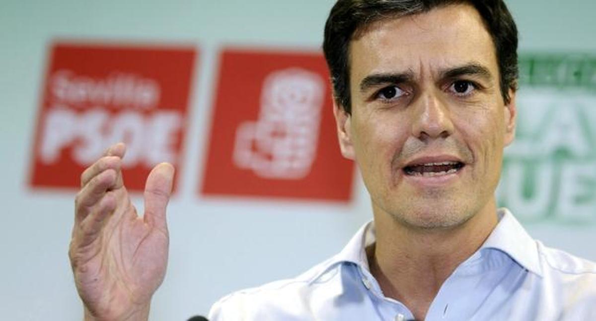 Pedro Sánchez pide subir el salario mínimo y ayudas para material escolar