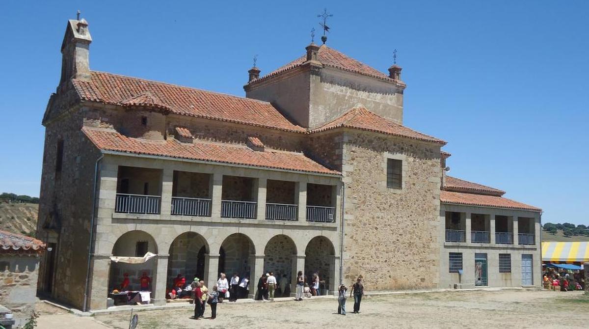 La ermita de Valdejimena, un lugar con mucho encanto que alberga grandes fiestas